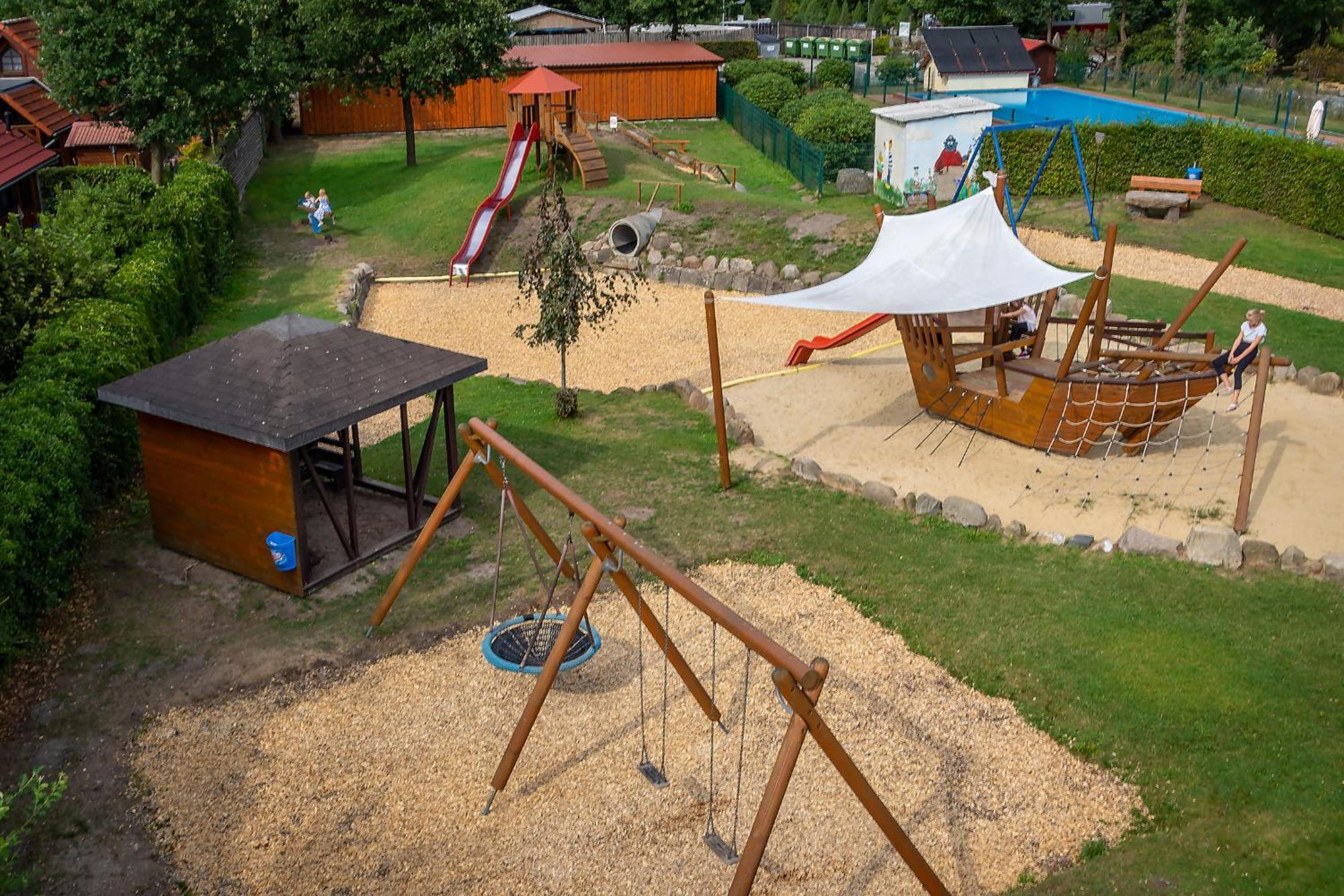 Ferienpark Auf Dem Simpel - Heide-Lodge 1 Soltau Exterior photo