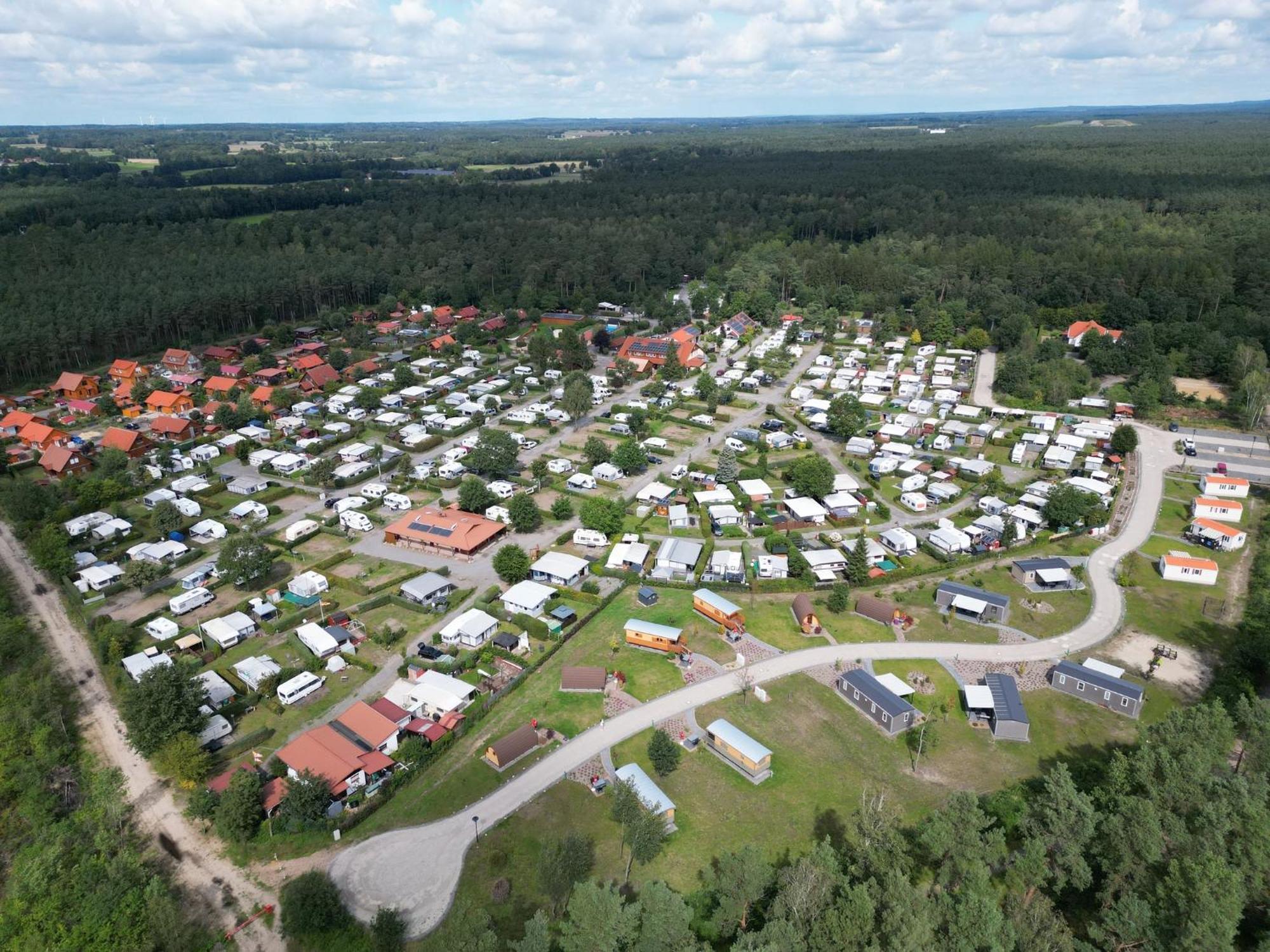 Ferienpark Auf Dem Simpel - Heide-Lodge 1 Soltau Exterior photo